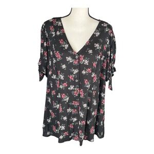 Torrid Black Red Floral Blouse Top Size 1 Button Tie Sleeves Rayon‎